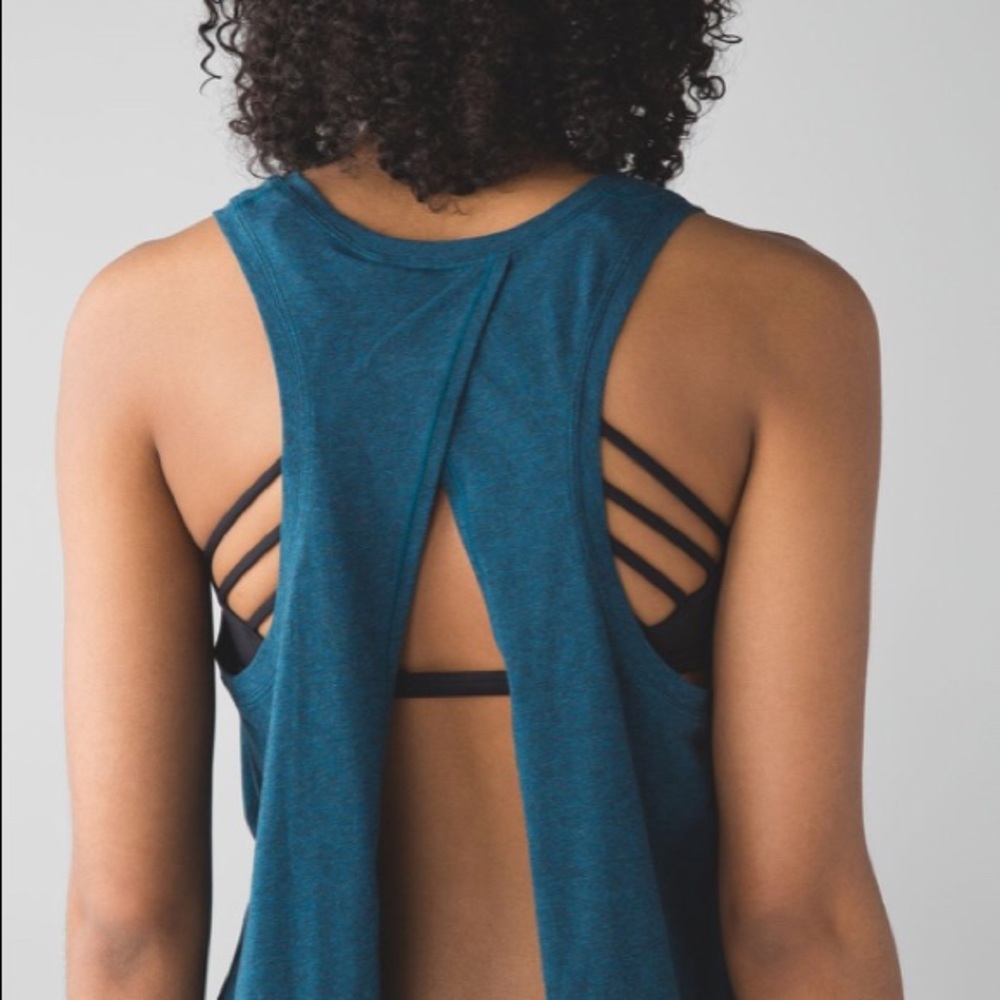Lululemon All Tied Up Tank Sz 8